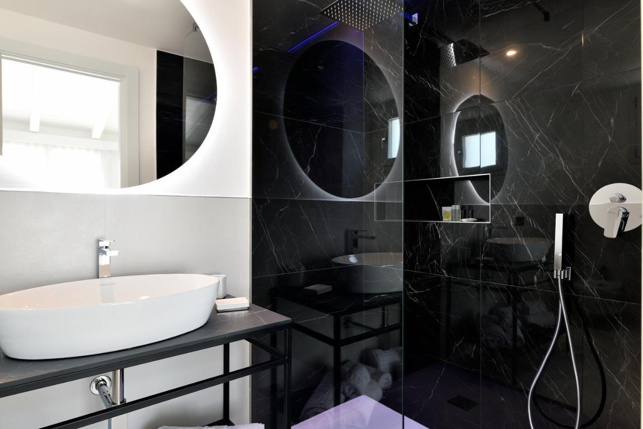 Cara A Bentu - Charming Rooms Tortoli Exterior photo