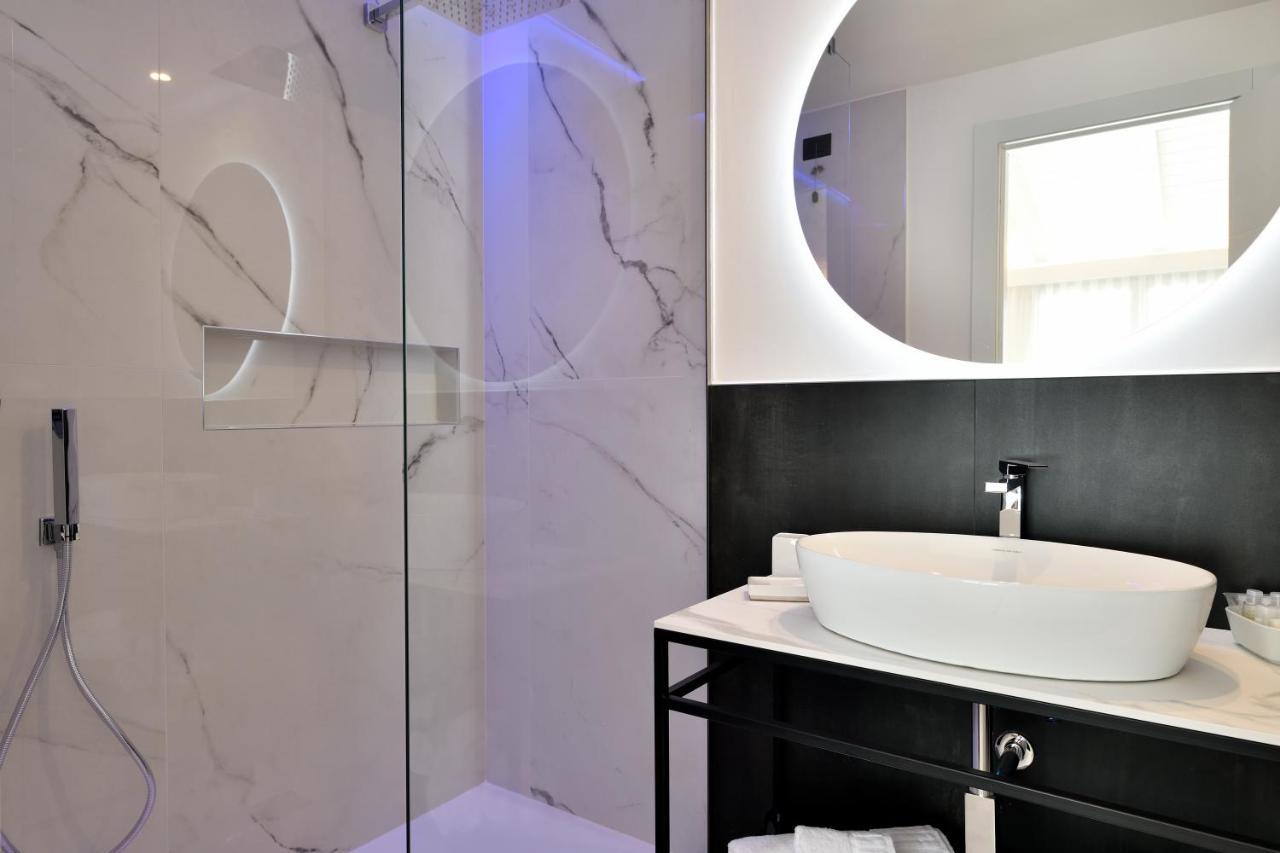Cara A Bentu - Charming Rooms Tortoli Exterior photo